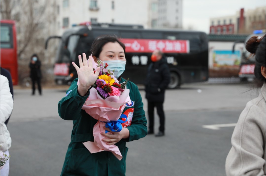 春暖花開，英雄歸來！葫蘆島市第二人民醫院支援綏中醫療隊凱旋而歸~(圖9)
